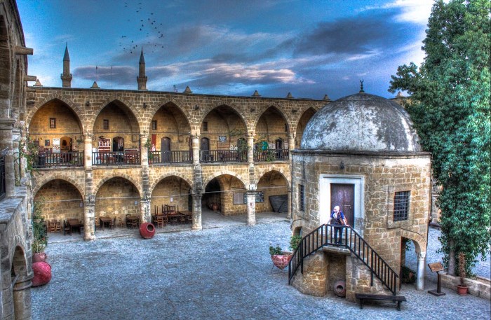 Büyük Han karavánszeráj | Észak-Ciprus utazás last minute utak