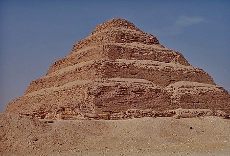 Egyiptom, Sakkara Dzsoszer piramis