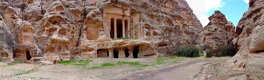 Joránia Kis Petra, Siq Al Barid