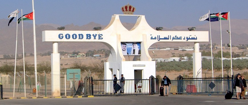 Jordániai határátkelő Eilat felé