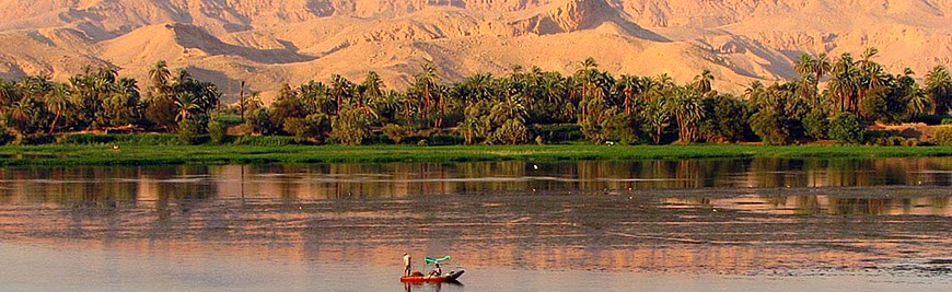 Luxor, Nílus
