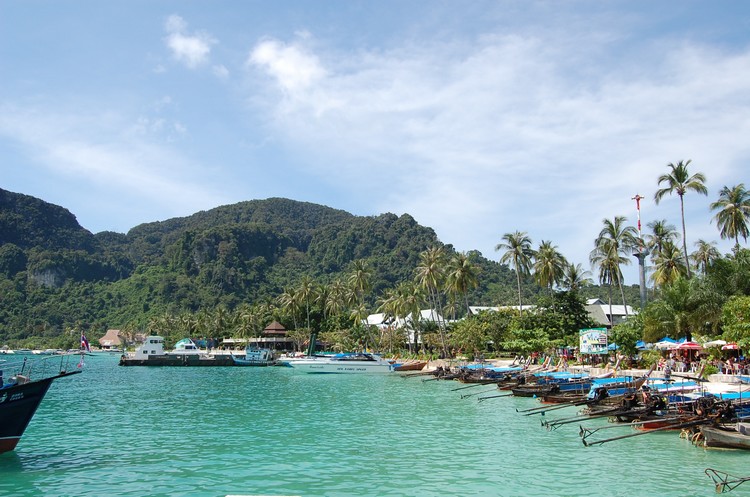 Thaiföld, Phi Phi sziget